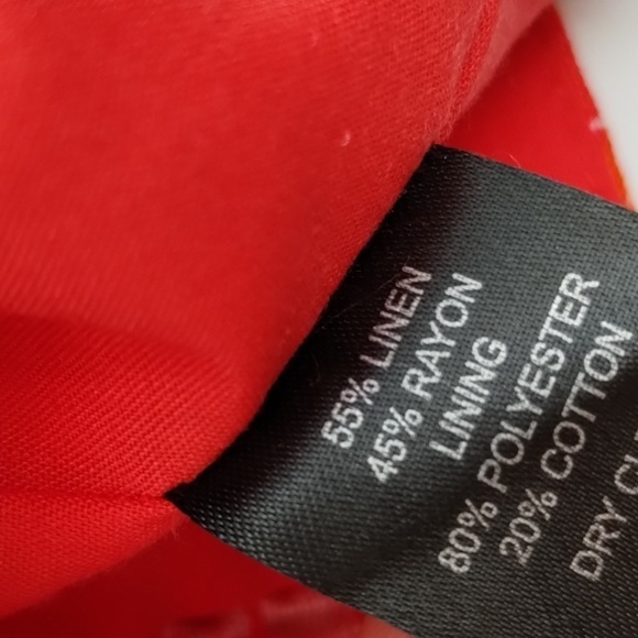 Joie Red Floral Smocked Crop Top Size 10 - Picture 8 of 8